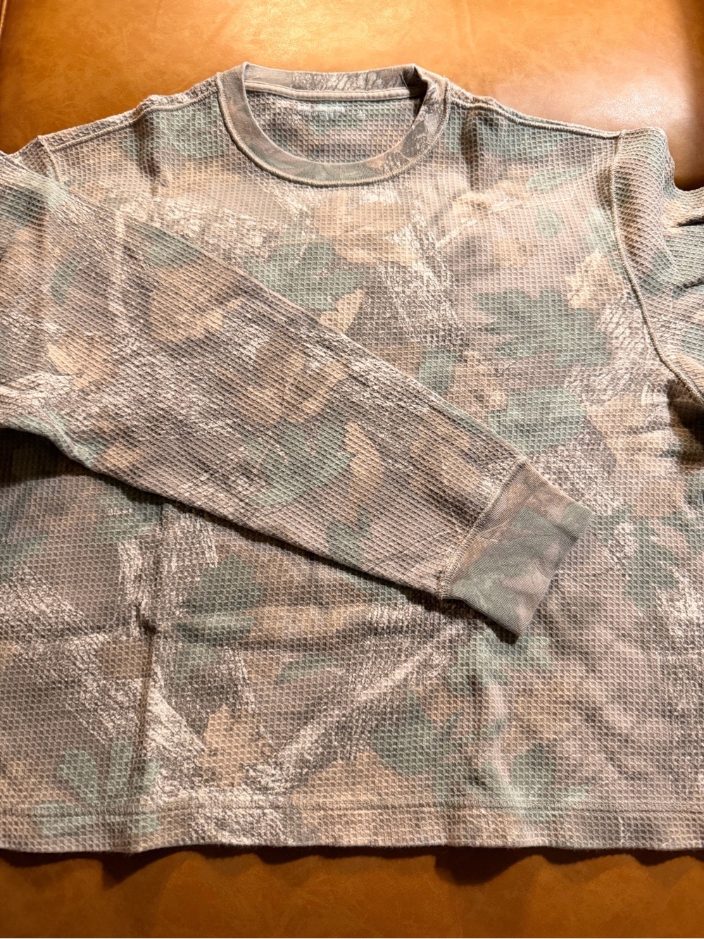 NWOT Abercrombie & Fitch Men's Long Sleeve Camouflage Waffle Knit